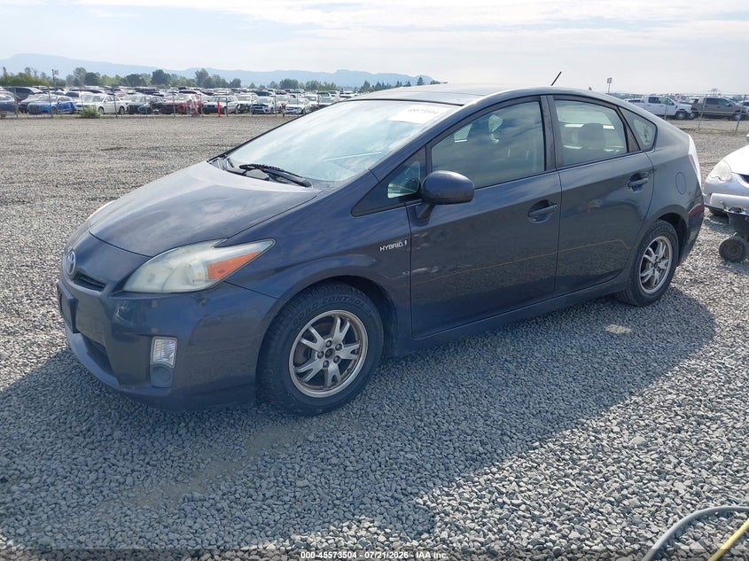 2011 Toyota Prius VIN JTDKN3DU3B0256838 IAAI salvage auction — NORMAL WEAR, Peddle Clear Public-Restricted (Oregon), sold $300 on 2026-07-27 (photo 2)