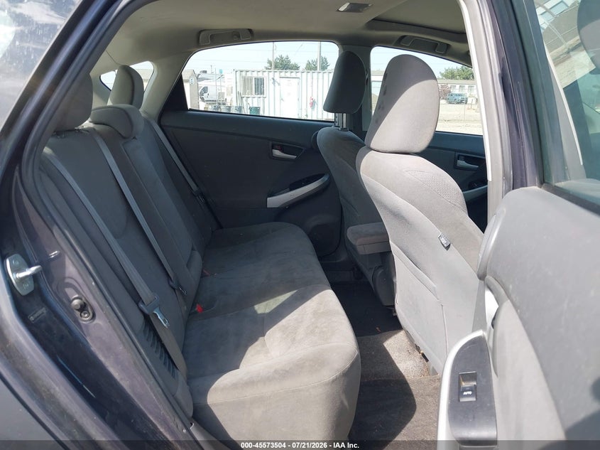 2011 Toyota Prius VIN JTDKN3DU3B0256838 IAAI salvage auction — NORMAL WEAR, Peddle Clear Public-Restricted (Oregon), sold $300 on 2026-07-27 (photo 8)