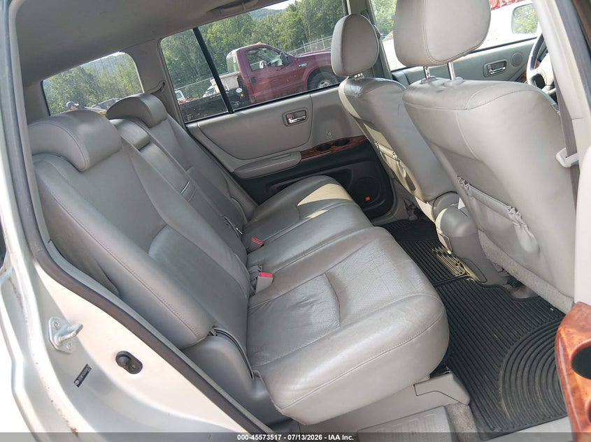2006 Toyota Highlander hybrid VIN JTEEW21A260008774 IAAI salvage auction — MECHANICAL, Clear (New Jersey), sold $625 on 2026-07-23 (photo 8)