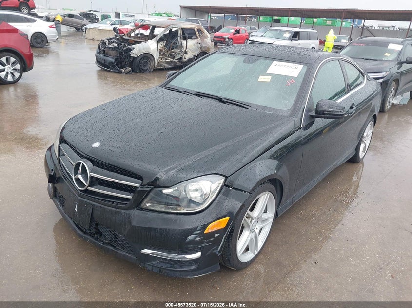 2015 Mercedes-benz C-klasse VIN WDDGJ4HBXFG417821 IAAI salvage auction — WATER/FLOOD, Non-Repairable (Texas), sold $1,050 on 2026-08-12 (photo 2)