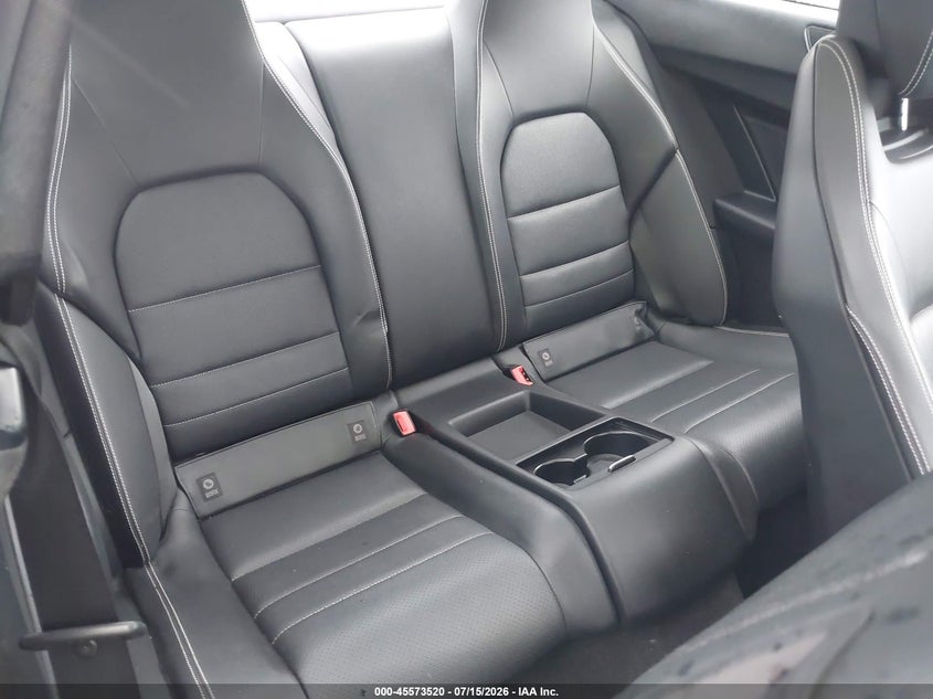 2015 Mercedes-benz C-klasse VIN WDDGJ4HBXFG417821 IAAI salvage auction — WATER/FLOOD, Non-Repairable (Texas), sold $1,050 on 2026-08-12 (photo 8)