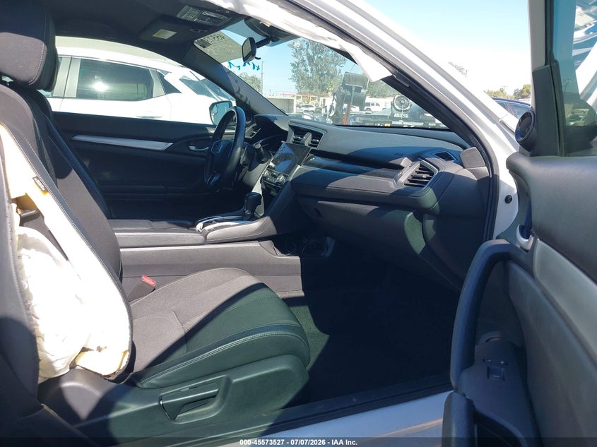 2019 Honda Civic VIN 2HGFC4B84KH303973 IAAI salvage auction — SIDE, Salvage (California), sold $3,550 on 2026-07-31 (photo 5)