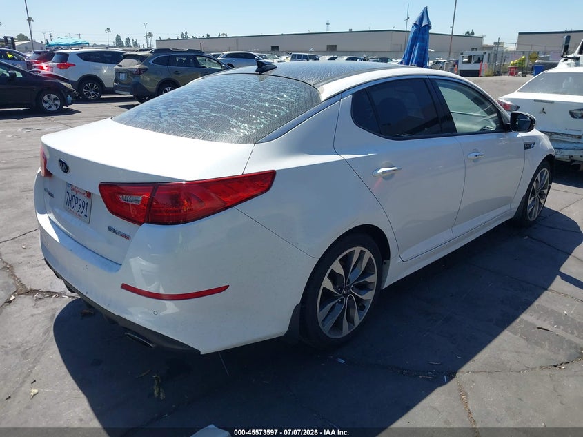 2015 Kia Optima VIN 5XXGR4A68FG389492 IAAI salvage auction — LEFT FRONT, Salvage Certificate (California), sold $1,500 on 2026-07-15 (photo 4)