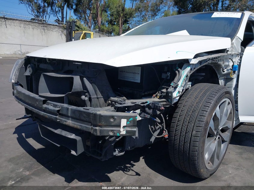 2015 Kia Optima VIN 5XXGR4A68FG389492 IAAI salvage auction — LEFT FRONT, Salvage Certificate (California), sold $1,500 on 2026-07-15 (photo 6)