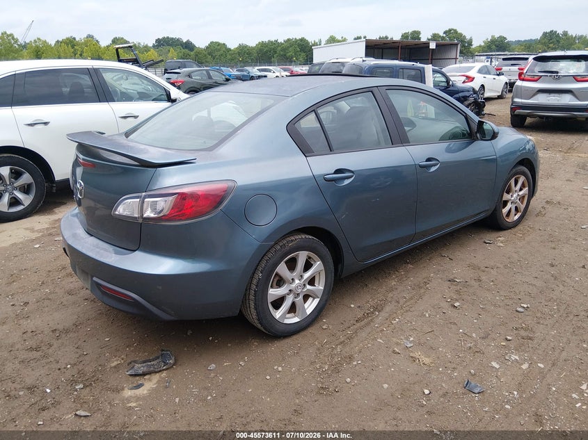 2011 Mazda 3 VIN JM1BL1VF1B1383866 IAAI salvage auction — NORMAL WEAR, Clear (Tennessee), sold $300 on 2026-07-15 (photo 4)