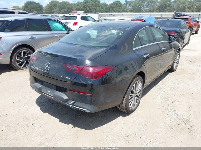 2025 Mercedes-benz VIN W1K5J4HB4SN526398 IAAI salvage auction — UNDERCARRIAGE, Salvage Title, sold $17,250 on 2026-07-17 (photo 4)