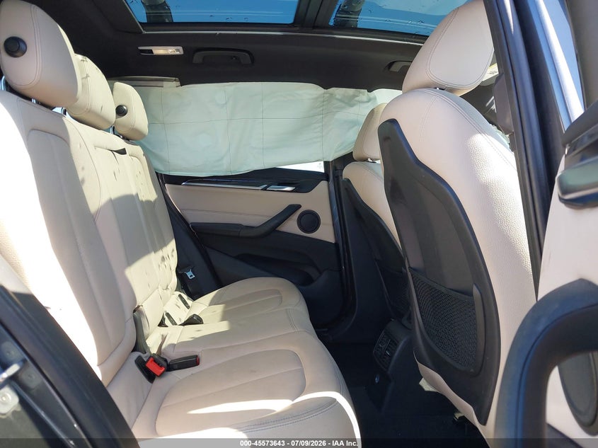 2018 BMW X1 VIN WBXHT3C33J5F91906 IAAI salvage auction — LEFT SIDE, Salvage Title, sold $2,350 on 2026-07-29 (photo 8)