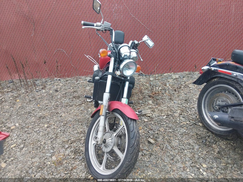 1987 Honda Vf700 VIN JH2RC2105HM300654 IAAI salvage auction — NORMAL WEAR, Clear (Pennsylvania), sold $100 on 2026-07-15 (photo 5)