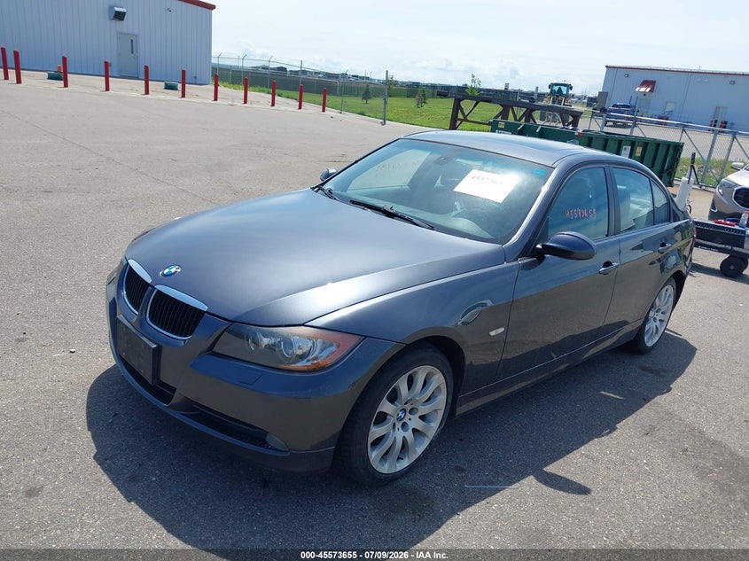 2007 BMW 3 series VIN WBAVC935X7KX54527 IAAI salvage auction — REAR END, Parts Only Bos (Minnesota), sold $450 on 2026-07-20 (photo 2)