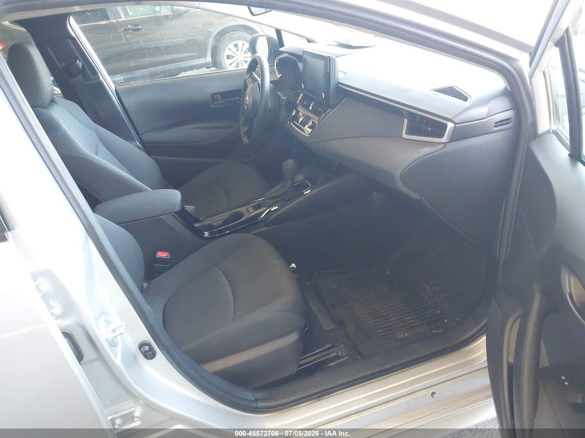 2022 Toyota Corolla VIN JTDEPMAE5N3009141 IAAI salvage auction — REAR END, Mv-907A (New York), sold $5,500 on 2026-07-19 (photo 5)