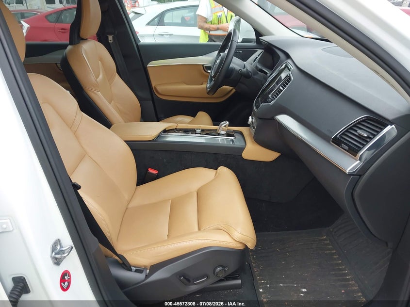 2016 Volvo Xc90 VIN YV4BC0PK7G1090157 IAAI salvage auction — SIDE, Bill Of Sale (Washington), sold $8,100 on 2026-08-01 (photo 5)
