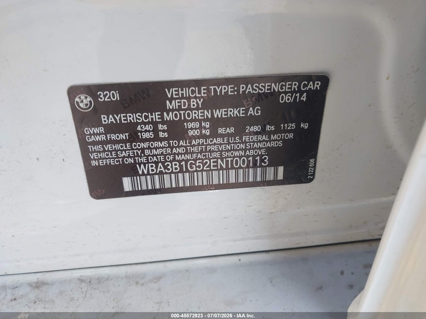 2014 BMW 3er VIN WBA3B1G52ENT00113 IAAI salvage auction — NORMAL WEAR, Clear (Missouri), sold $1,425 on 2026-07-29 (photo 9)