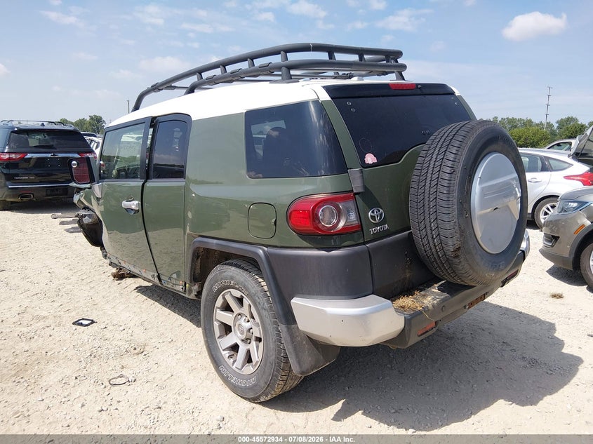 2014 Toyota Fj cruiser VIN JTEBU4BFXEK181752 IAAI salvage auction — LEFT FRONT, Salvage (Ohio), sold $8,200 on 2026-07-29 (photo 3)