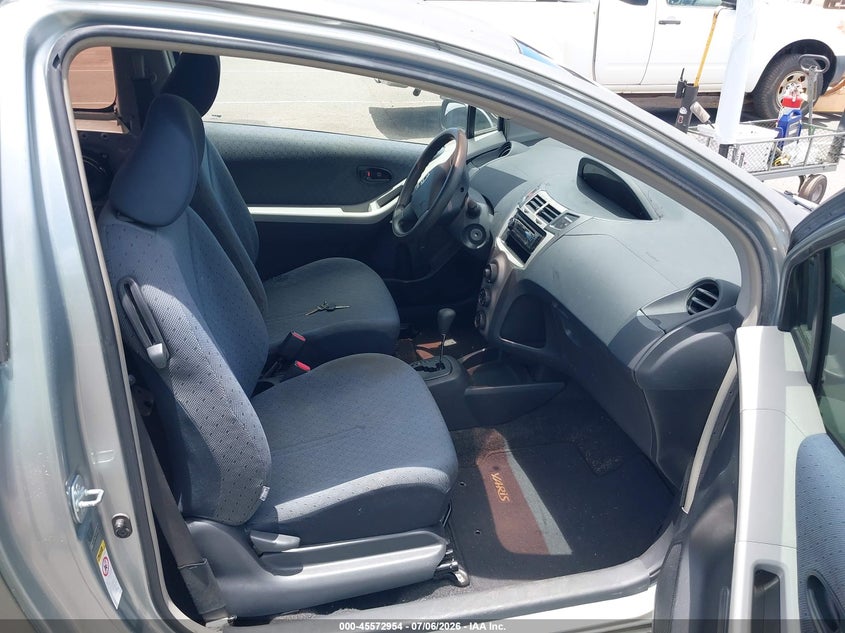 2011 Toyota Yaris VIN JTDJT4K31B5331069 IAAI salvage auction — NORMAL WEAR, Clear (Hawaii), sold $100 on 2026-07-21 (photo 5)