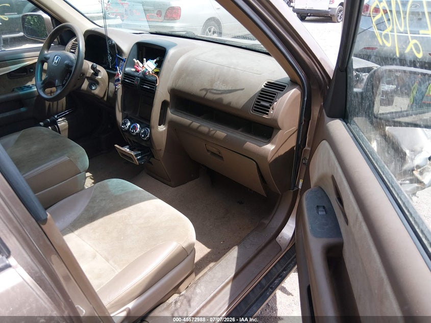 2002 Honda Cr-v VIN JHLRD78842C015880 IAAI salvage auction — NORMAL WEAR, Clear (Indiana), sold $375 on 2026-07-29 (photo 5)