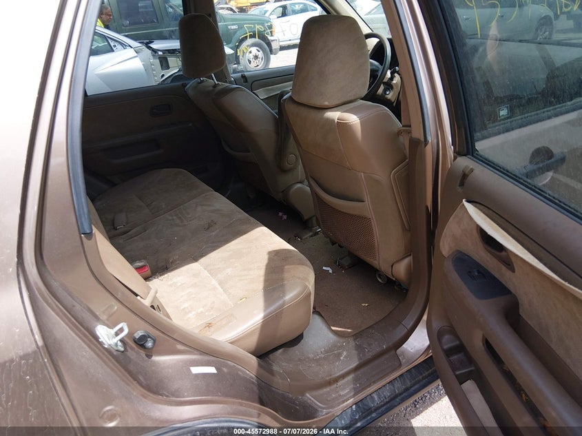 2002 Honda Cr-v VIN JHLRD78842C015880 IAAI salvage auction — NORMAL WEAR, Clear (Indiana), sold $375 on 2026-07-29 (photo 8)