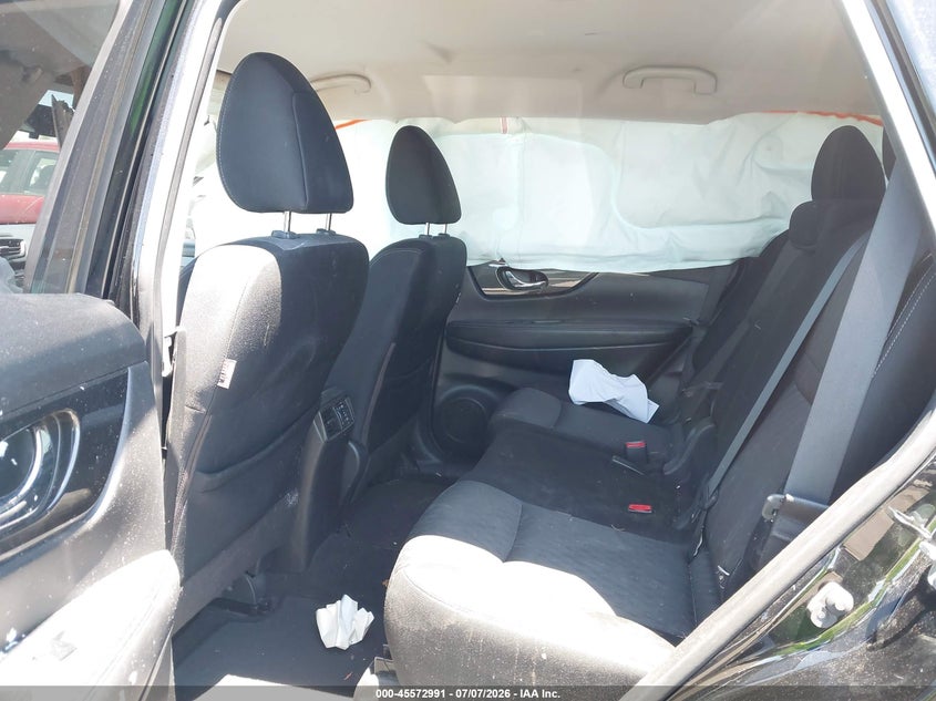 2017 Nissan Rogue VIN JN8AT2MT7HW390829 IAAI salvage auction — RIGHT FRONT, Salvage Title, sold $850 on 2026-07-31 (photo 8)