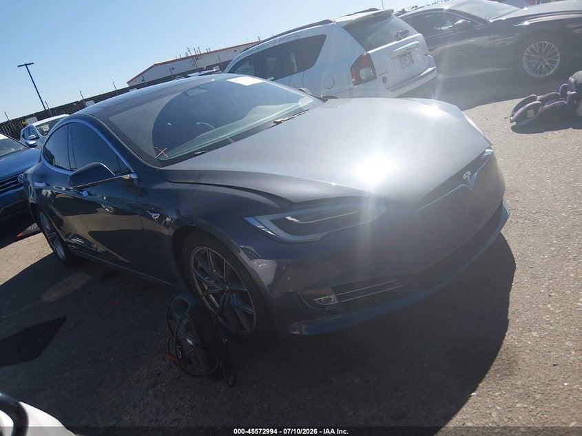 2017 Tesla Model s VIN 5YJSA1E4XHF199045 IAAI salvage auction — RIGHT SIDE, Salvage (Michigan), sold $9,400 on 2026-09-03 (photo 1)