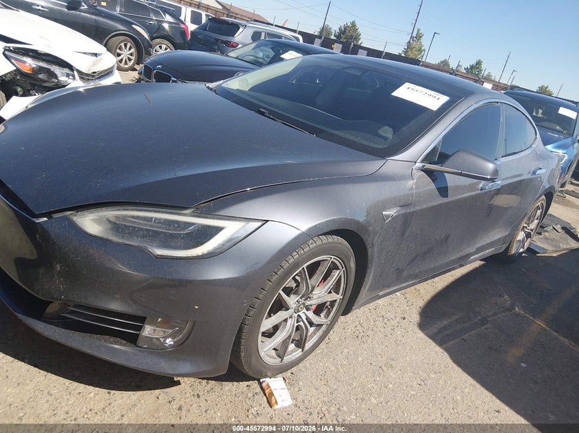 2017 Tesla Model s VIN 5YJSA1E4XHF199045 IAAI salvage auction — RIGHT SIDE, Salvage (Michigan), sold $9,400 on 2026-09-03 (photo 2)