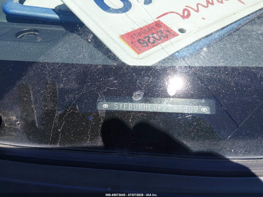 2015 Toyota Corolla VIN 5YFBURHE0FP185909 IAAI salvage auction — LEFT SIDE, Salvage Title, sold $1,650 on 2026-07-31 (photo 9)