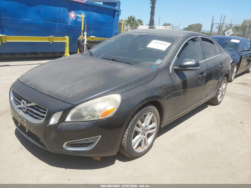 2013 Volvo S60 VIN YV1612FH4D2173993 IAAI salvage auction — NORMAL WEAR, Clear - Dealer Only (California), sold $825 on 2026-07-24 (photo 2)