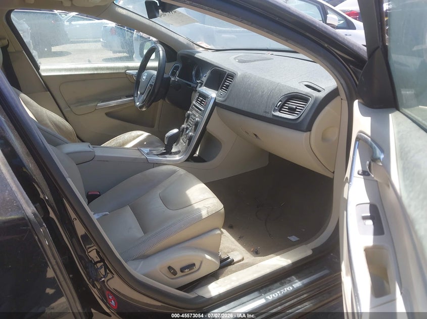 2013 Volvo S60 VIN YV1612FH4D2173993 IAAI salvage auction — NORMAL WEAR, Clear - Dealer Only (California), sold $825 on 2026-07-24 (photo 5)