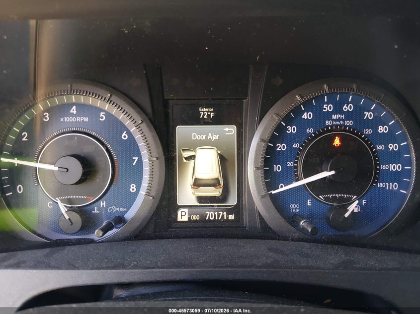 2020 Toyota Sienna VIN 5TDJZ3DCXLS239900 IAAI salvage auction — REAR END, Wait Title, sold $7,800 on 2026-08-21 (photo 7)