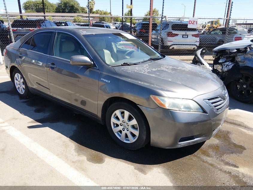 2007 Toyota Camry hybrid VIN JTNBB46K073007358 IAAI salvage auction — NORMAL WEAR, Clear - Dealer Only (California), sold $900 on 2026-07-28 (photo 1)