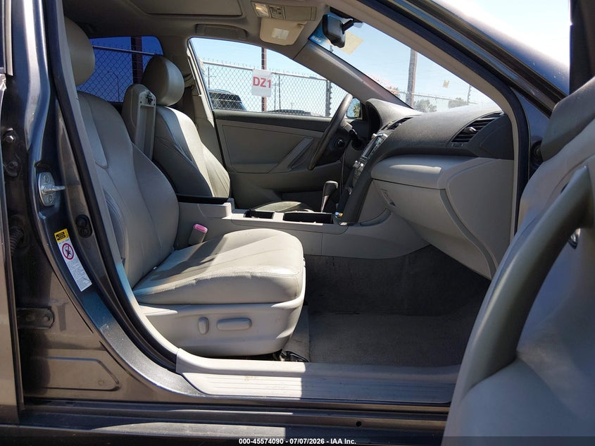 2007 Toyota Camry hybrid VIN JTNBB46K073007358 IAAI salvage auction — NORMAL WEAR, Clear - Dealer Only (California), sold $900 on 2026-07-28 (photo 5)