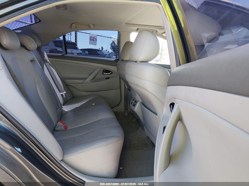 2007 Toyota Camry hybrid VIN JTNBB46K073007358 IAAI salvage auction — NORMAL WEAR, Clear - Dealer Only (California), sold $900 on 2026-07-28 (photo 8)
