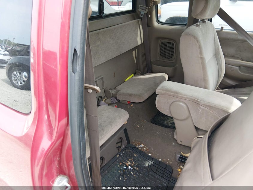 2002 Toyota Tacoma VIN 5TEWM72N42Z084147 IAAI salvage auction — NORMAL WEAR, Clear (Illinois), sold $450 on 2026-07-21 (photo 8)
