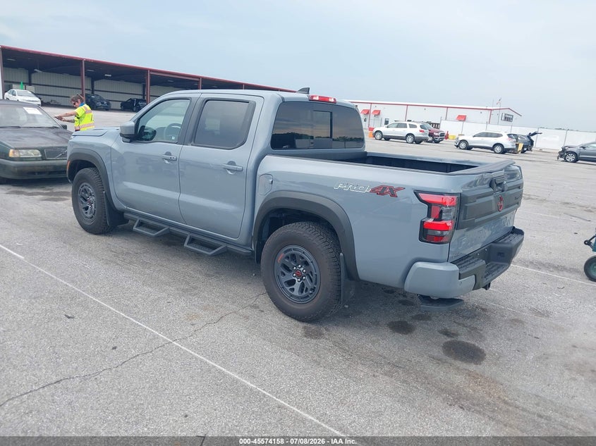 2026 Nissan Navara (frontier) VIN 1N6ED1EK6TN643452 IAAI salvage auction — SIDE, Salvage Title, sold $20,800 on 2026-09-10 (photo 3)