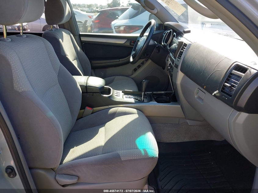 2004 Toyota 4runner VIN JTEZU14R240024246 IAAI salvage auction — NORMAL WEAR, Salvage (California), sold $1,600 on 2026-07-27 (photo 5)