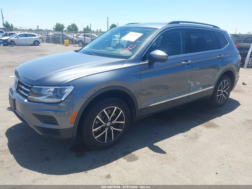 2021 Volkswagen Tiguan VIN 3VV3B7AX9MM058446 IAAI salvage auction — RIGHT FRONT, Salvage Title, sold $6,600 on 2026-08-10 (photo 2)