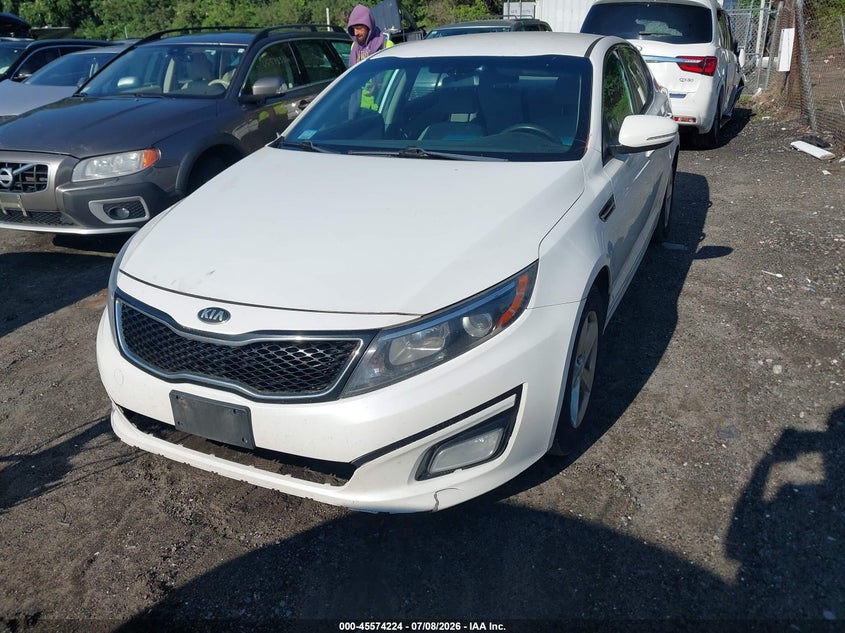 2014 Kia Optima VIN KNAGM4A71E5507891 IAAI salvage auction — NORMAL WEAR, Clear (Massachusetts), sold $425 on 2026-07-28 (photo 2)