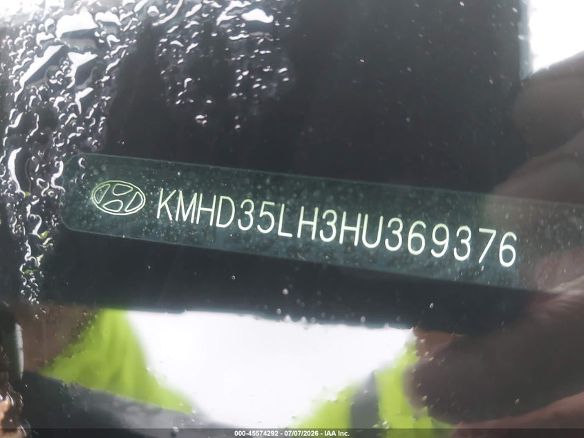 2017 Hyundai Elantra VIN KMHD35LH3HU369376 IAAI salvage auction — NORMAL WEAR, Clear (New York), sold $500 on 2026-07-29 (photo 9)