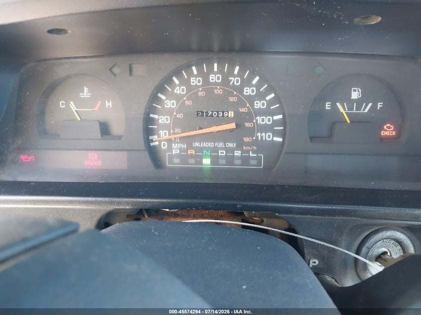 1990 Toyota Pickup VIN JT4RN93PXL5025114 IAAI salvage auction — NORMAL WEAR, Clear - Dealer Only (California), sold $2,250 on 2026-07-20 (photo 7)