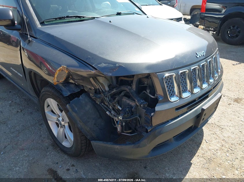 2016 Jeep Compass VIN 1C4NJDEB6GD631231 IAAI salvage auction — Unknown, Original (Texas), sold $1,100 on 2026-09-02 (photo 6)