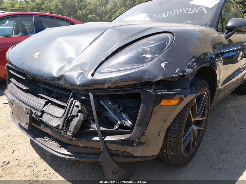 2024 Porsche Macan VIN WP1AA2A54RLB00328 IAAI salvage auction — FRONT END, Salvage Title, sold $6,600 on 2026-07-27 (photo 6)