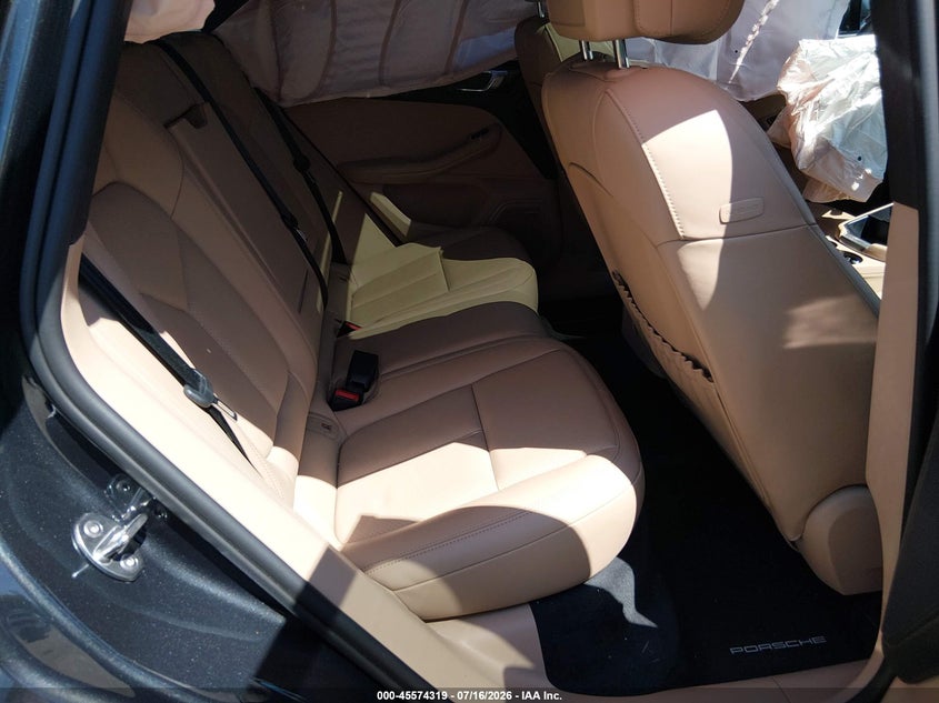 2024 Porsche Macan VIN WP1AA2A54RLB00328 IAAI salvage auction — FRONT END, Salvage Title, sold $6,600 on 2026-07-27 (photo 8)