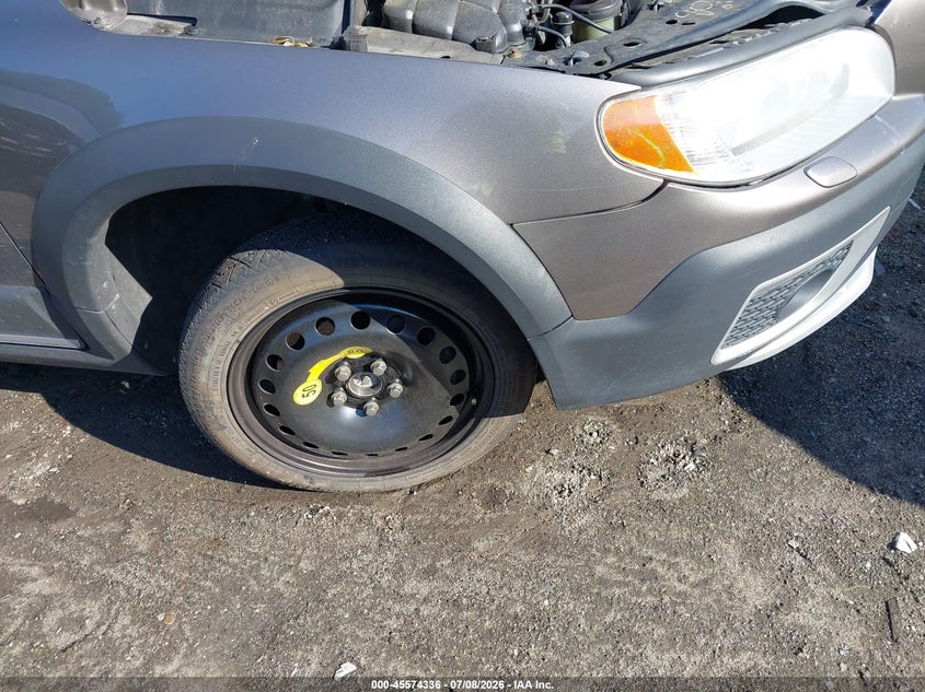 2011 Volvo Xc70 VIN YV4940BZ8B1114796 IAAI salvage auction — NORMAL WEAR, Clear (Massachusetts), sold $375 on 2026-07-21 (photo 5)