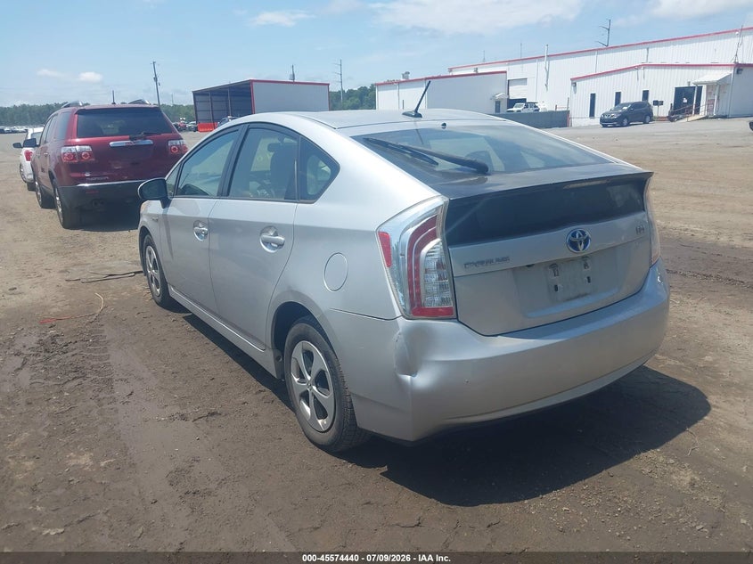 2013 Toyota Prius VIN JTDKN3DU3D5653584 IAAI salvage auction — NORMAL WEAR, Clear (Virginia), sold $2,850 on 2026-07-29 (photo 3)
