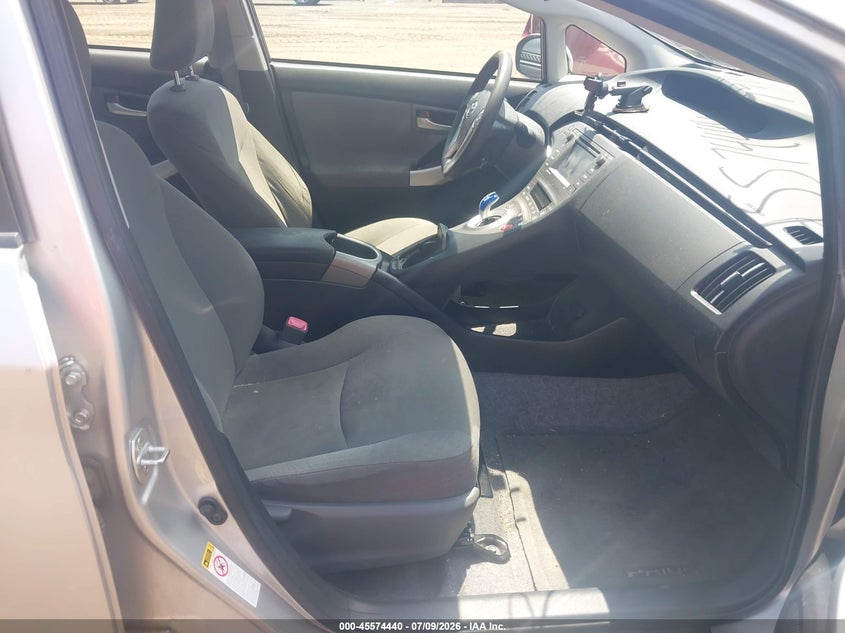 2013 Toyota Prius VIN JTDKN3DU3D5653584 IAAI salvage auction — NORMAL WEAR, Clear (Virginia), sold $2,850 on 2026-07-29 (photo 5)