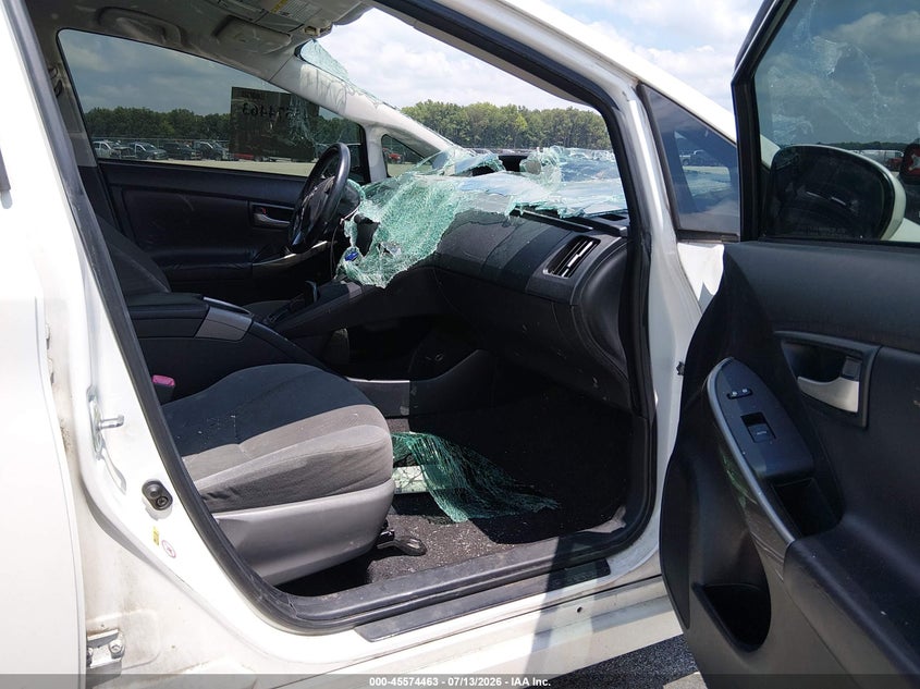 2013 Toyota Prius VIN JTDKN3DU7D5591140 IAAI salvage auction — NORMAL WEAR, Clear (Indiana), sold $775 on 2026-07-23 (photo 5)