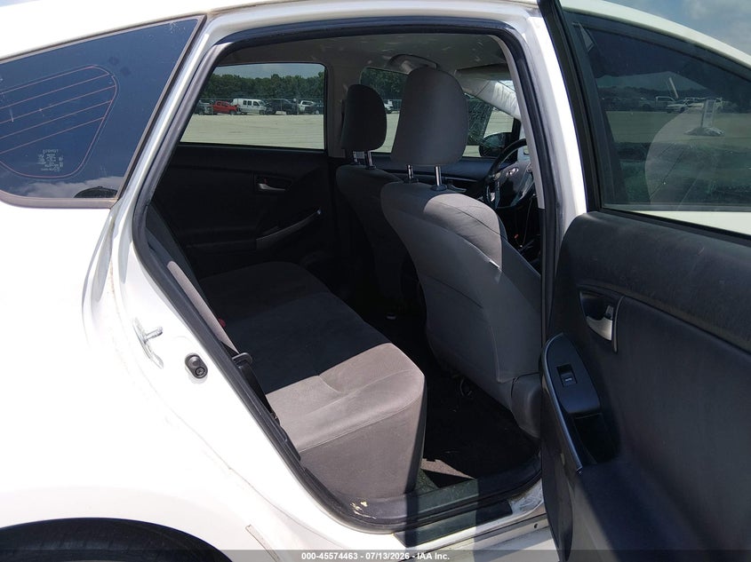 2013 Toyota Prius VIN JTDKN3DU7D5591140 IAAI salvage auction — NORMAL WEAR, Clear (Indiana), sold $775 on 2026-07-23 (photo 8)