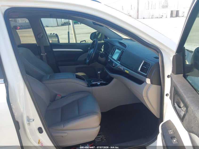 2015 Toyota Highlander VIN 5TDKKRFH9FS118817 IAAI salvage auction — FRONT END, Salvage (Arizona), sold $4,250 on 2026-07-29 (photo 5)