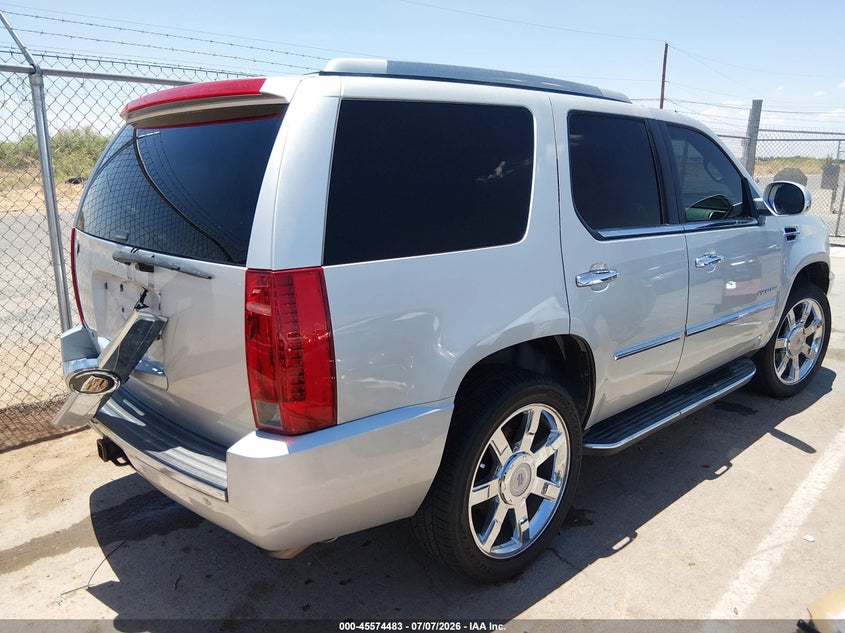 2014 Cadillac Escalade VIN 1GYS4BEF7ER231061 IAAI salvage auction — NORMAL WEAR, Original (Texas), sold $1,500 on 2026-07-29 (photo 4)