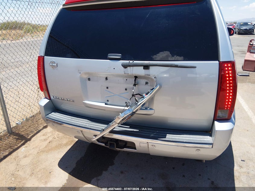 2014 Cadillac Escalade VIN 1GYS4BEF7ER231061 IAAI salvage auction — NORMAL WEAR, Original (Texas), sold $1,500 on 2026-07-29 (photo 6)