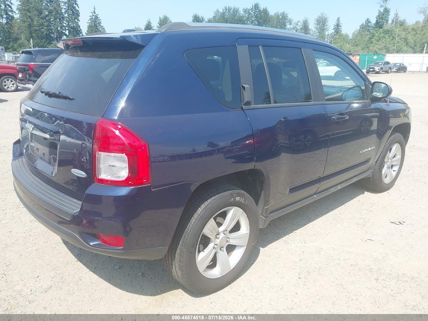 2012 Jeep Compass VIN 1C4NJDEBXCD676618 IAAI salvage auction — NORMAL WEAR, Clear (Washington), sold $700 on 2026-08-01 (photo 4)