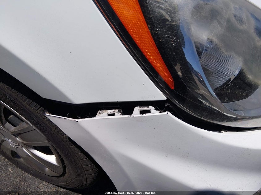 2012 Hyundai Accent VIN KMHCT4AE3CU047358 IAAI salvage auction — NORMAL WEAR, Clear (Nevada), sold $500 on 2026-07-24 (photo 6)